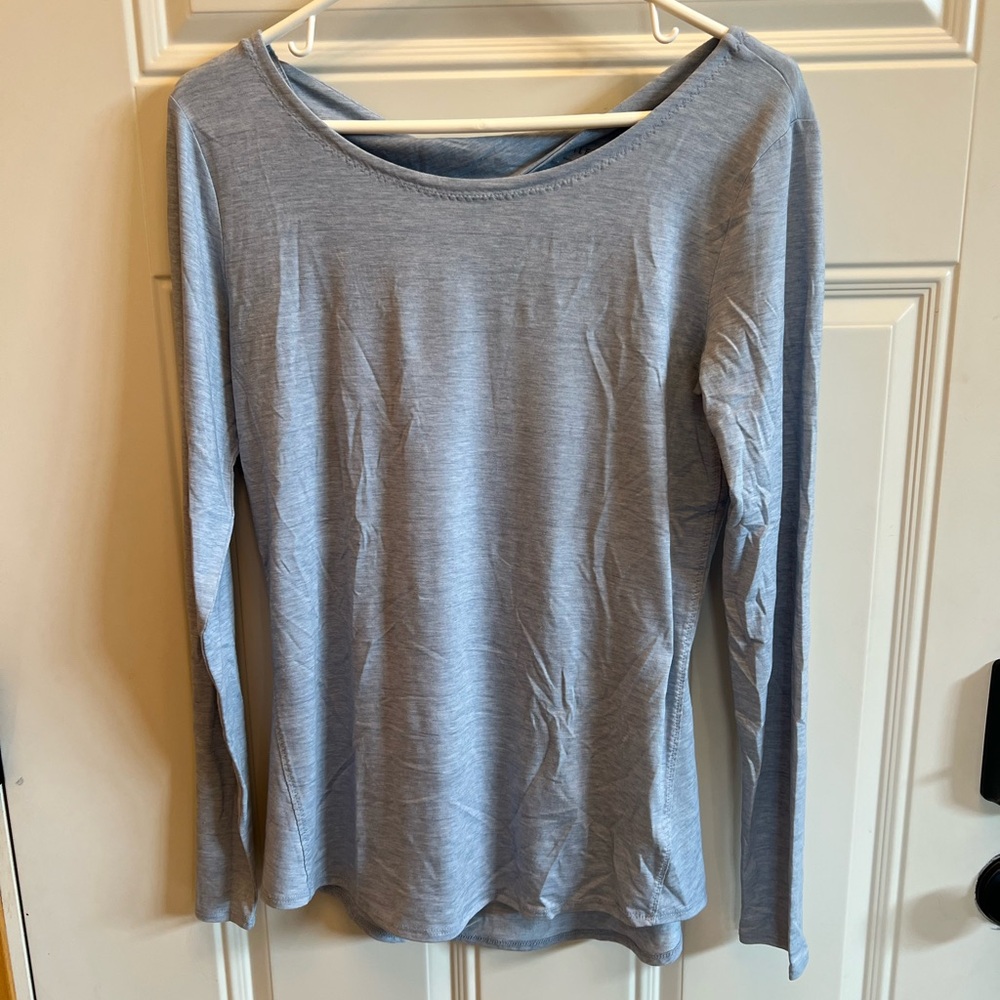Athleta Open Back Dusty Blue Long Sleeve FlexTop, SZ S